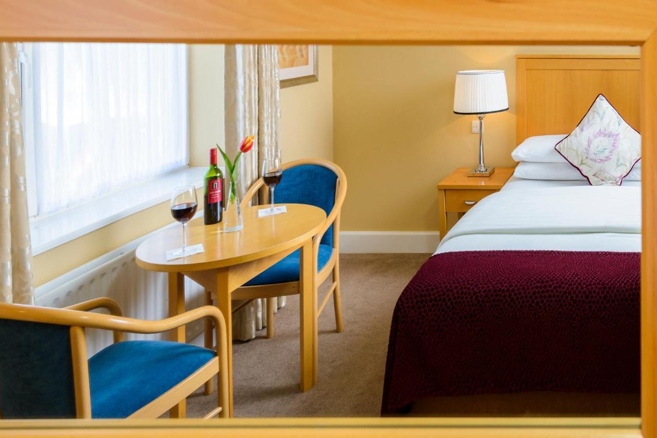 Dingle Bay Hotel Dış mekan fotoğraf